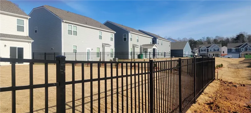Flat bar fence for backyard